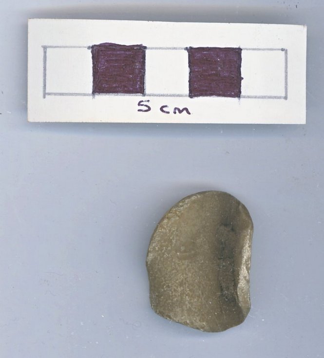 Objects discovered on Pitgrudy Farm - Lead, plain disc