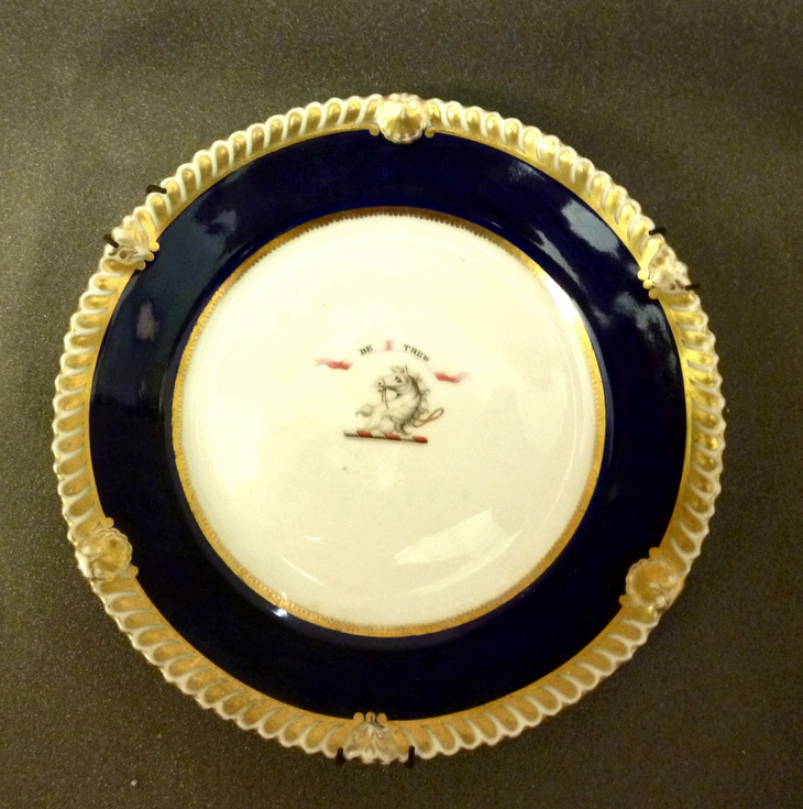Hamilton Bruce heraldic dinner ware