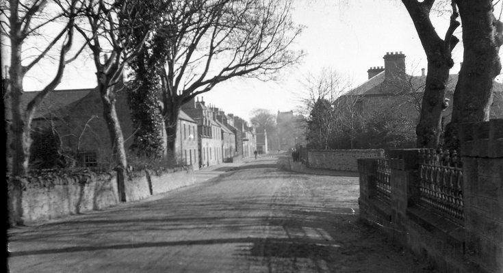 Castle Street looking towards the town centre