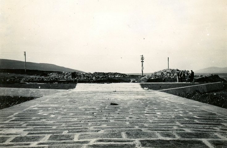 Apron and pier constructed at Meikle Ferry 1937