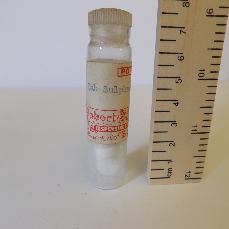 Small glass tablet container