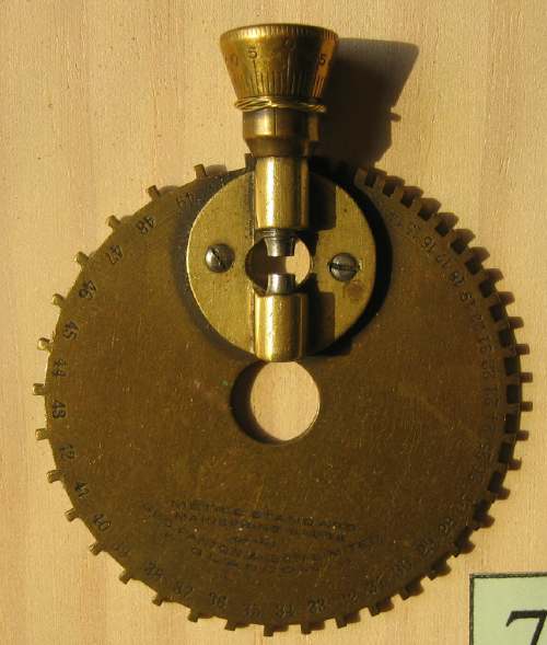 Watchmaker's mainspring gauge
