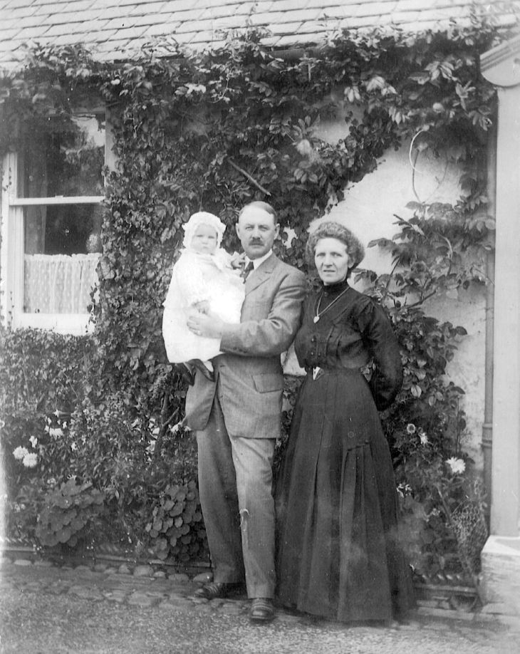 Donald Ross family group