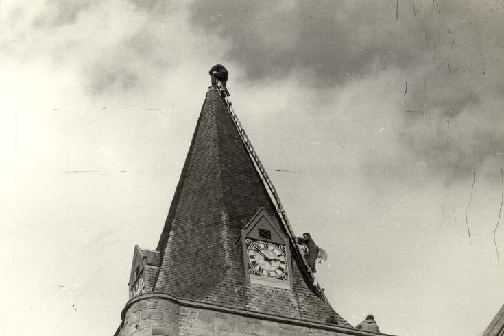 Replacement of Cathedral weathercock