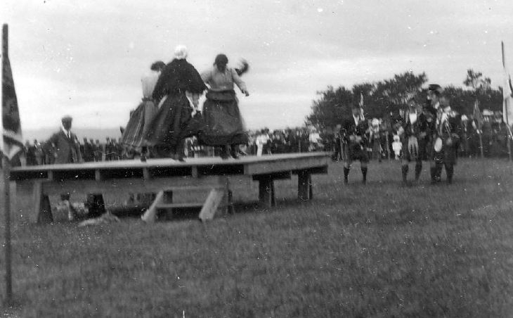 Fishwives dancing at the Dornoch Highland Gathering