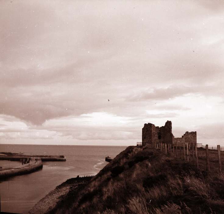 Helmsdale Castle