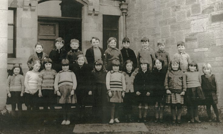 Dornoch Academy School Photograph 1933