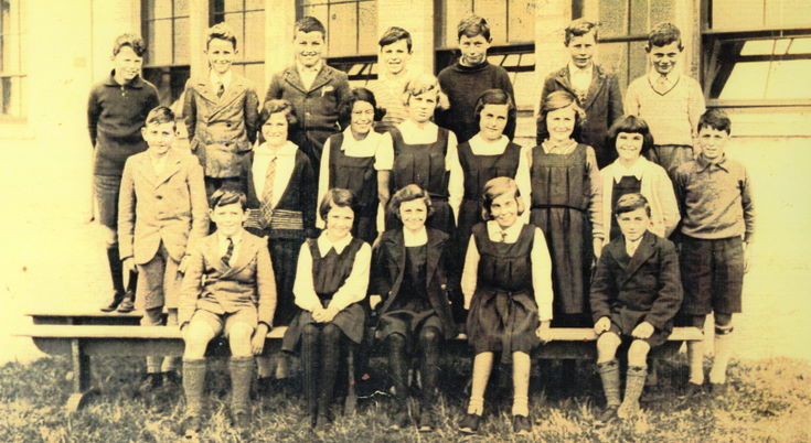 Dornoch Academy Photograph Class P 7 1935