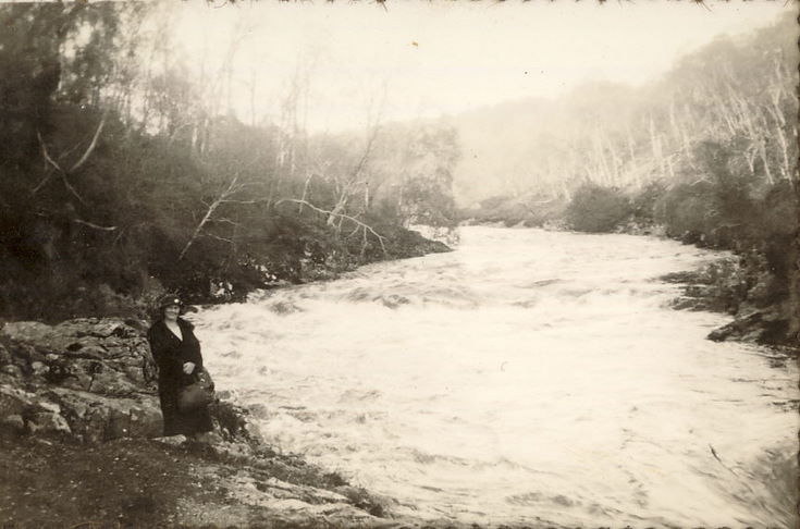 River Shin, looking north from Falls