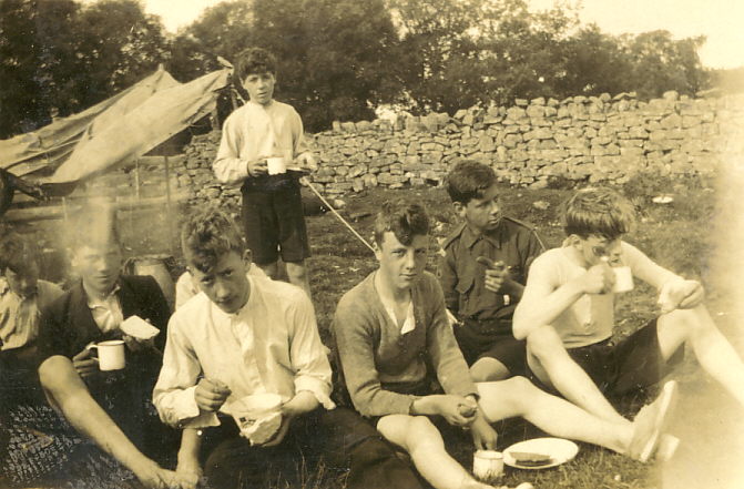 Scouts tea