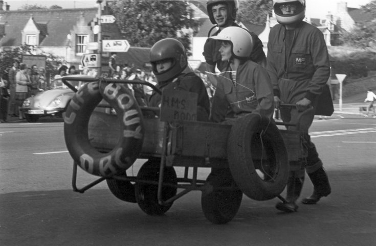 'HMS Dodo - pram race Dornoch Festival week