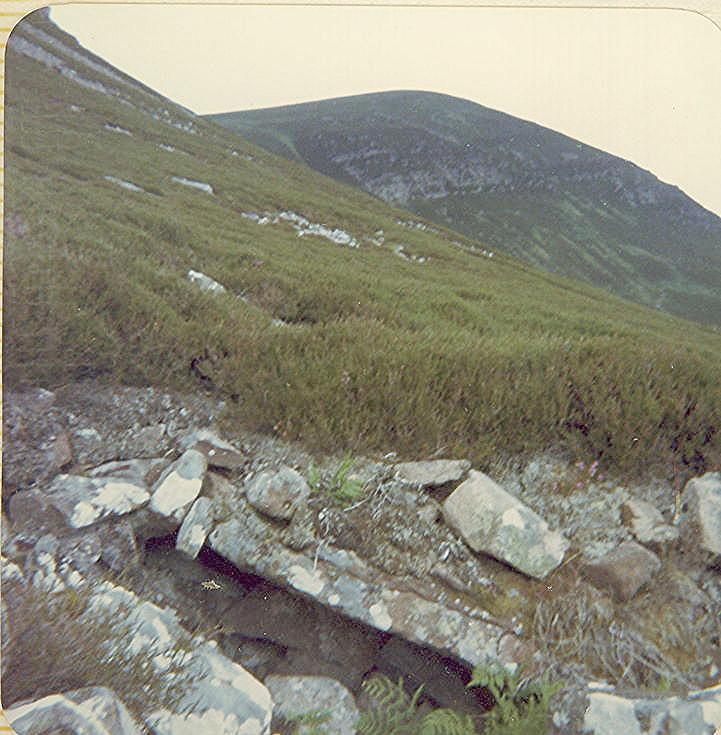 Earth House at Glen Loth ~ East Souterrain