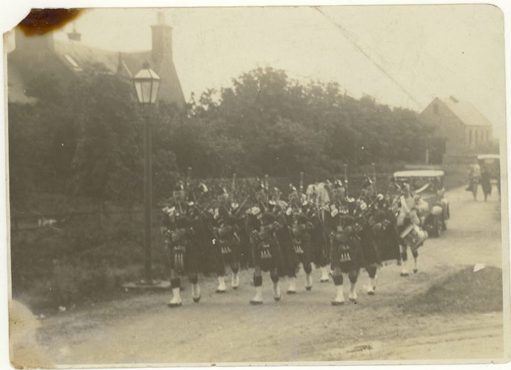 Dornoch Pipe Band