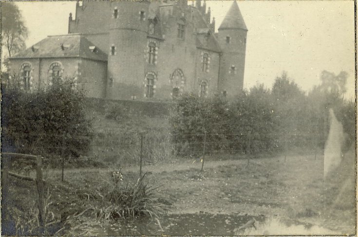 Chateau billet at Renescuse