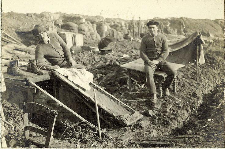 Trench 'bedrooms'