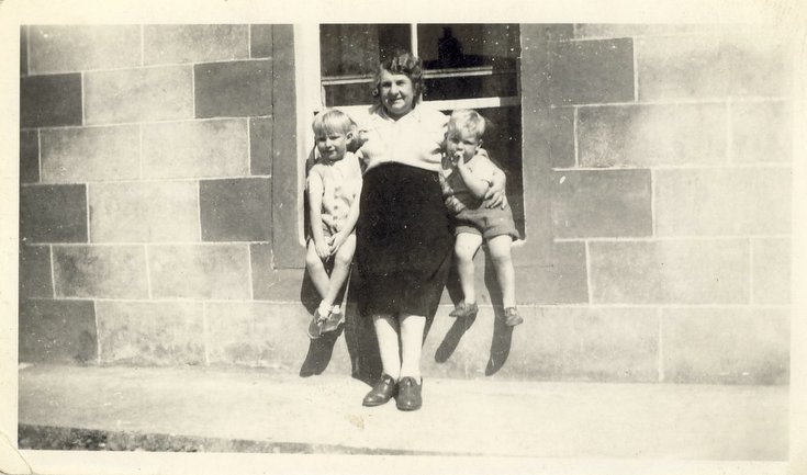Margaret Button (nee Mackay) and grandsons at Embo