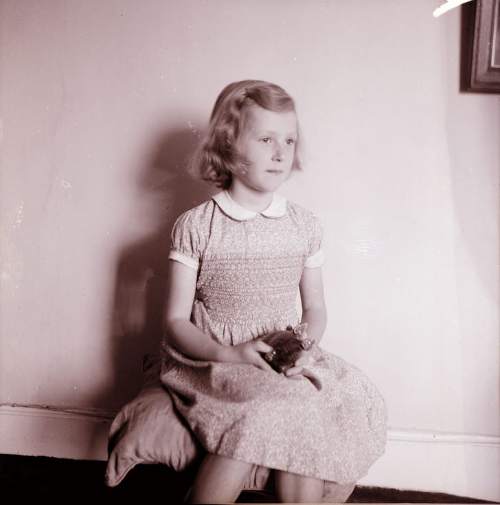 Carolyn ~ Collection of negatives belonging to Miss K. L. Lyon