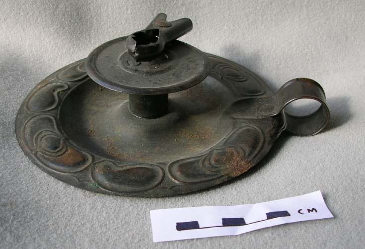 Candle holder