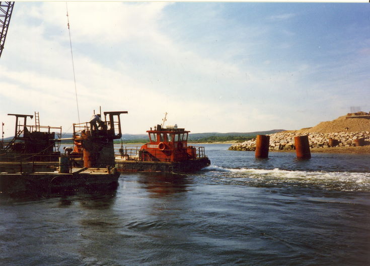 Dornoch Firth Bridge Construction ~ Catwalks