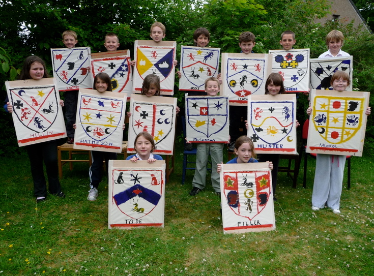Dornoch Primary School Coat of Arms Project 2010